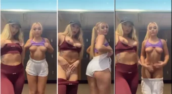 Zara Yasmin, uma delícia, se filmando de frente pro espelho com seu cabelo loiro!