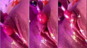 Vídeos da Maru Karv super picantes, se autoexplorando de um jeito bem delicioso!