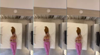 Vídeo da Jessica Patez mostrando os peitinhos de fora enquanto se grava pelo espelho do teto