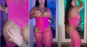 Ary maravilhosa de calcinha rosa no filme adulto