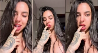 Alexa safada em um vídeo quente, se deliciando com os dedinhos!