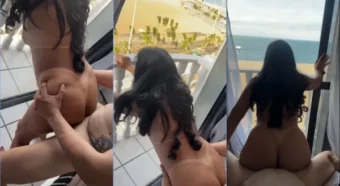 Ayla Costa se acomodou e fez uma dancinha sensual em cima do carinha de pele clara