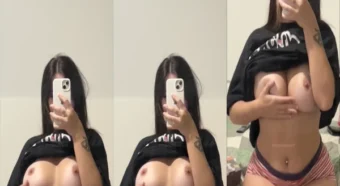 Manuela Weinfurter, toda sexy, aproveitando seu Privacy e se pegando nas partes