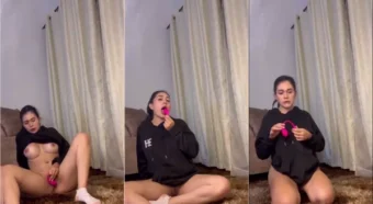 Vídeo caseiro da Valentina Vergara se divertindo com um vibrador na xoxota
