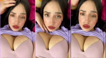 A malejagutierrez é uma gata de seios poderosos!