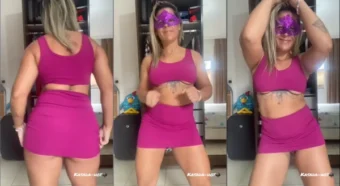 Kasada_Hot se jogando na dança pra câmera