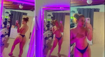 Olha a Karolyusetty de calcinha na frente do espelho!