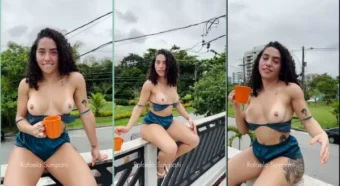 Rafaela Sumpani, uma morena marota com peitos bem firmezinhos