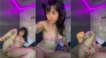 Martina Oliveira, uma gata que curte aproveitar seu Privacy nas suas manhas safadas