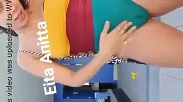 Anitta exibe buceta marcando em maiô apertado: anal pornography