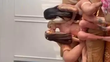 Virgem do Cuzinho: Peladas com Sabrina De Martini, Reed e Menina Dubai