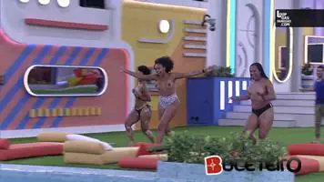 BBB22: Jessilane, Natalia e Linn topless hentais brasil na piscina