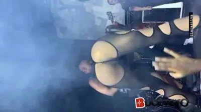 Sonic xxx: Buceta da Lara Silva escapando na Farofa da Gkay