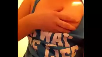 Peito durinhos Peito durinhos Coroa Mulata do peito durinho