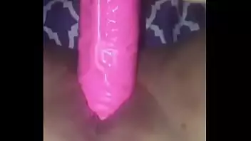 Cuckold cleanup pussy