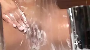 1:43 Hannah Owo Fingers Herself In Her Shower While She Gets Fucked … 23