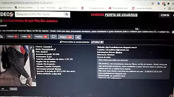 Camilinha Camilinha cheia de tesão no carro, não aguentei e bati uma siririca