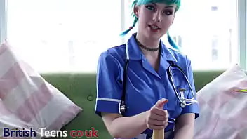 Ketlin gromen Ketlin gromen Enfermeira tesão fode sua bunda e buceta com brinquedos sexuais