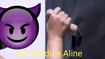 Chupando na frente do corno