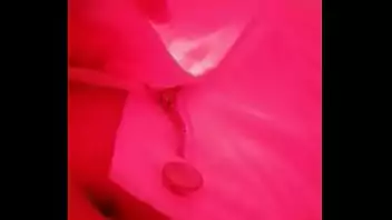 garotas morenas peladas garotas morenas peladas Fingi que está me comendo e goza na minha buceta
