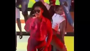 Mc anitta porno