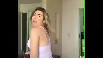 naiara azevedo dando a buceta Minha colega de quarto é uma NYMPHO, ela FICA LOUCA RIDING MY DICK 