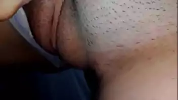 Sexo com enteada escondido