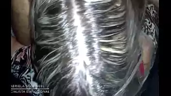 Beijo grego em homem