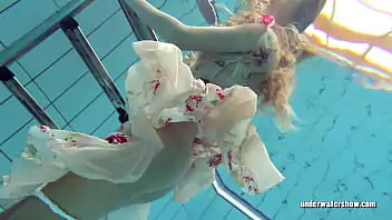 ayarla gostosa nua ayarla gostosa nua Videos de Sexo