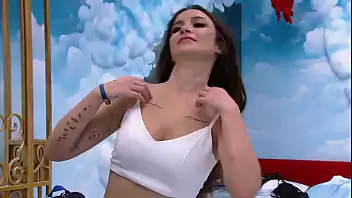 Bbb pagando buceta