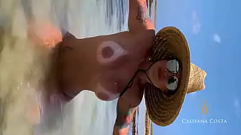 Cassiana costa nua