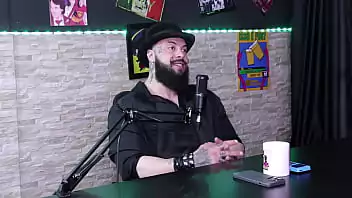 Comendo gabi tamiris