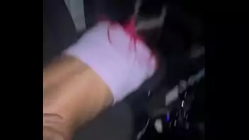 Comendo gordinha no mato