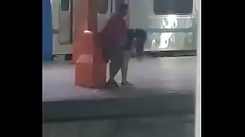 comendo gostosa de saia Boa Foda 