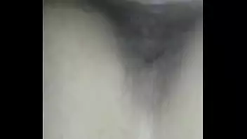 coroas brasileira fudendo CINTHIA CUNHADA SAFADA CHUPANDO FUDENDO NO BANHEIRO 