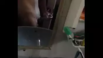 Famosos batendo punheta