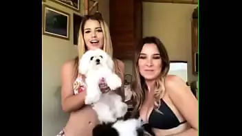 Flavia alessandra peladinha