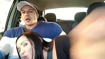 gozada na rua Loira do Casal fogoso mostra como foi na rua para o marido!! 