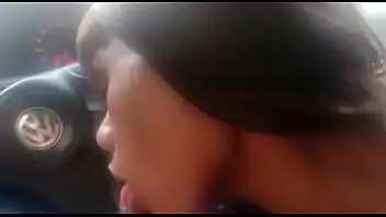 pagando uber com boquete pagando uber com boquete Paguei o uber com um boquete gostoso e ele gozou na minha boca (Vídeo completo no RED)