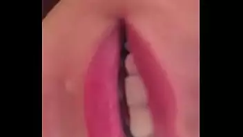 Porno com bonecas