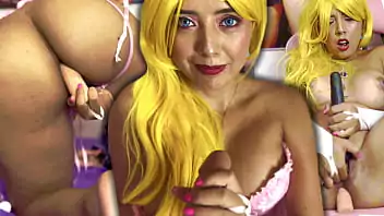 Princesa peach mamando