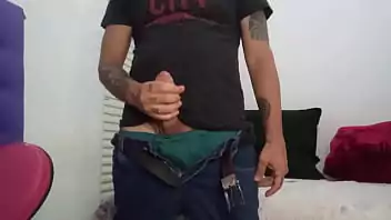 Quero ver uma bucetinha gostosa