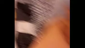 Sexo caseiro com amiga