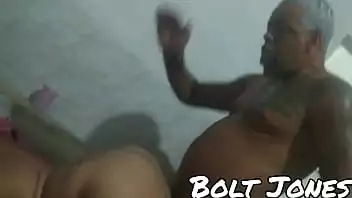 Sexo com mulher do corno