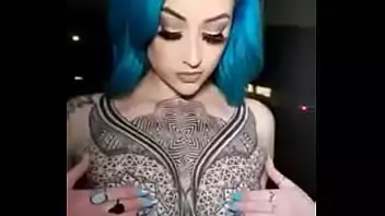 Tatuagem mulher pelada