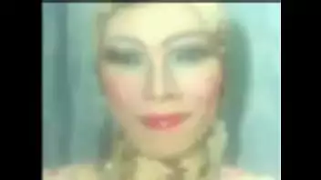 trans patricia bacelar Patricia Mark tirando a roupa para a câmera 