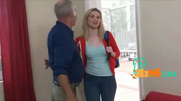 velho batendo uma punheta Batendo uma punheta 