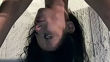 chorando na rola chorando na rola Ruiva de sexo público real chorando ao ar livre