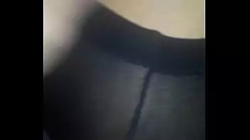 Comendo magrinha bunduda