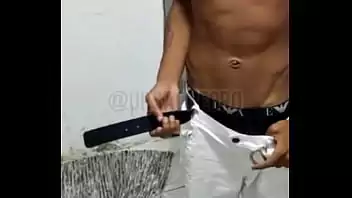 comendo o cu do gay novinho comendo o cu do gay novinho comendo o cuzinho do novinho com meu amigo dotado
